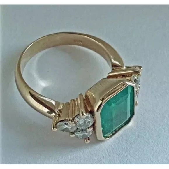 Vintage Art Deco Style Lab Created Emerald Engagement Ring 14K Yellow Gold FN - Picture 4 of 4